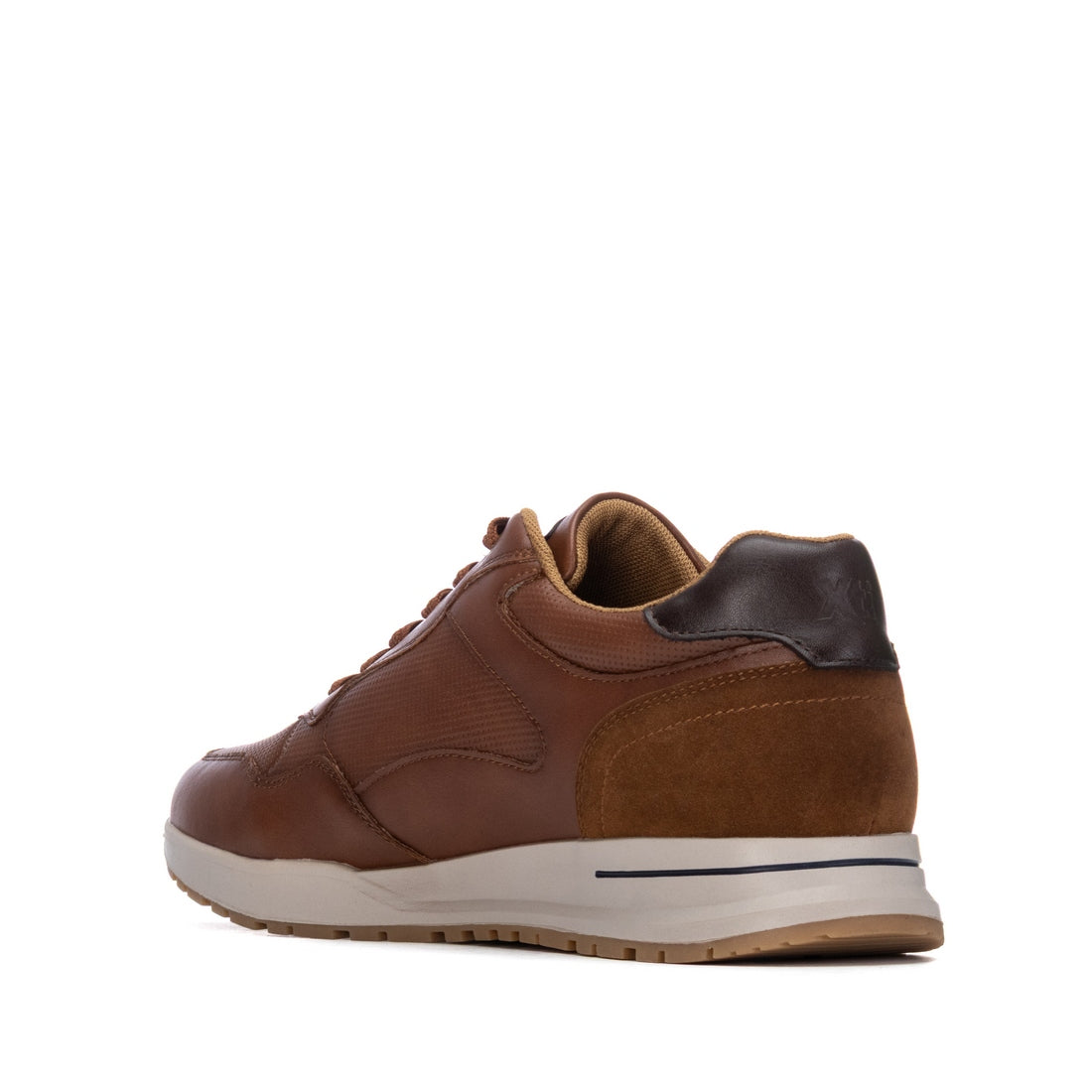 Zapatilla de hombre plano Xti 14670802