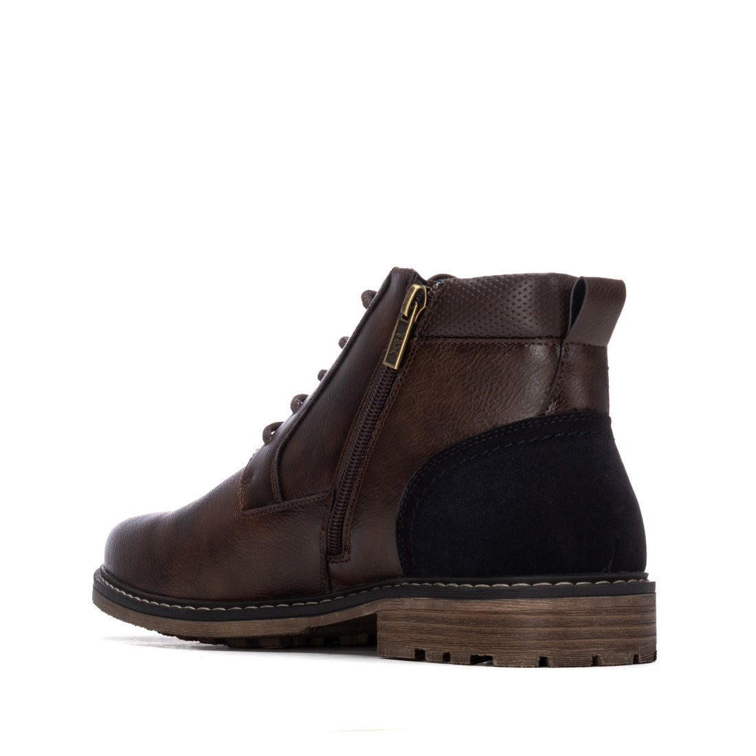 Botin de hombre plano Xti 14671901