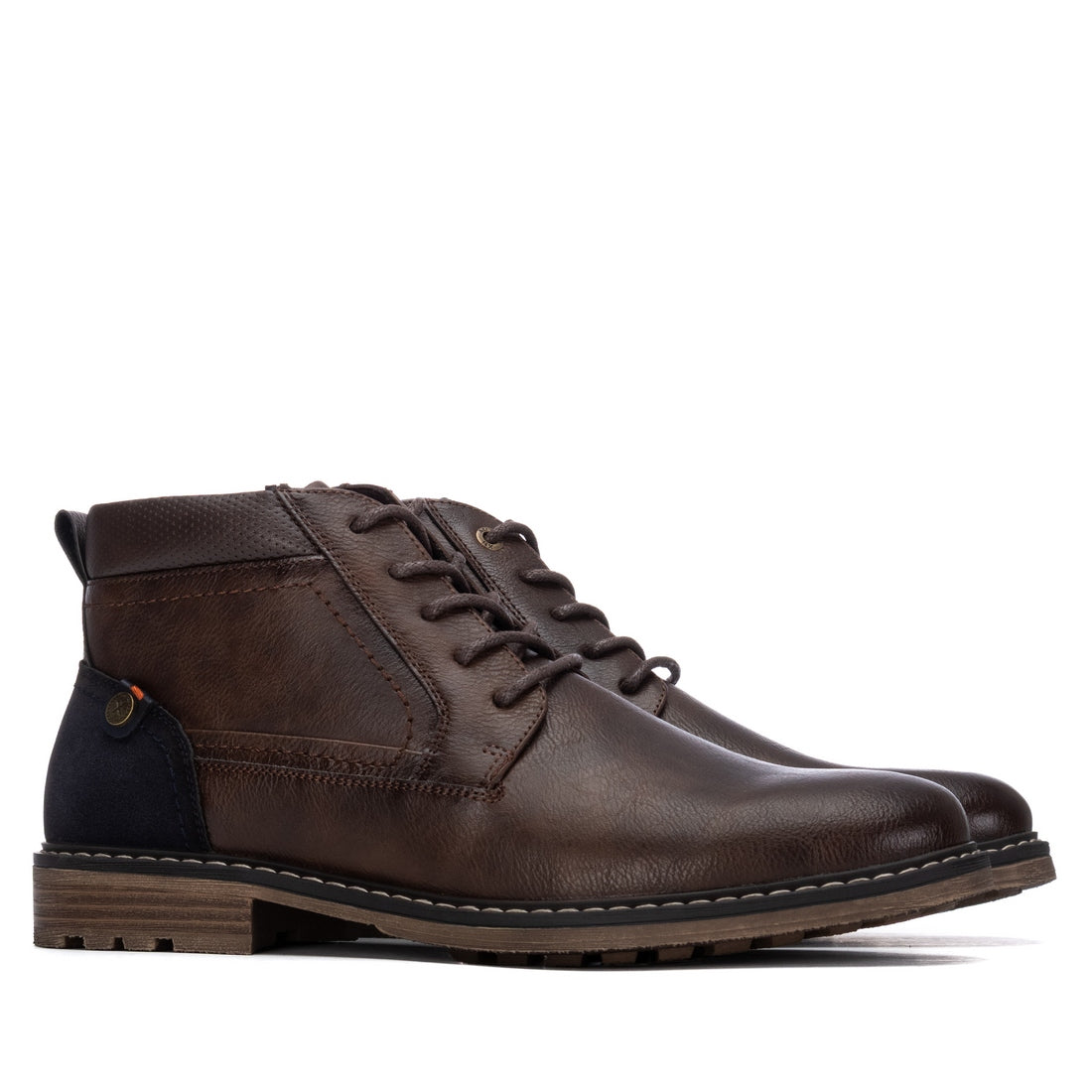 Botin de hombre plano Xti 14671901