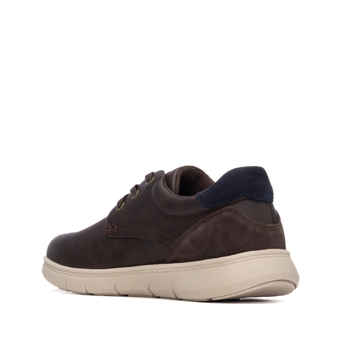 Zapato de hombre plano Xti 14672301