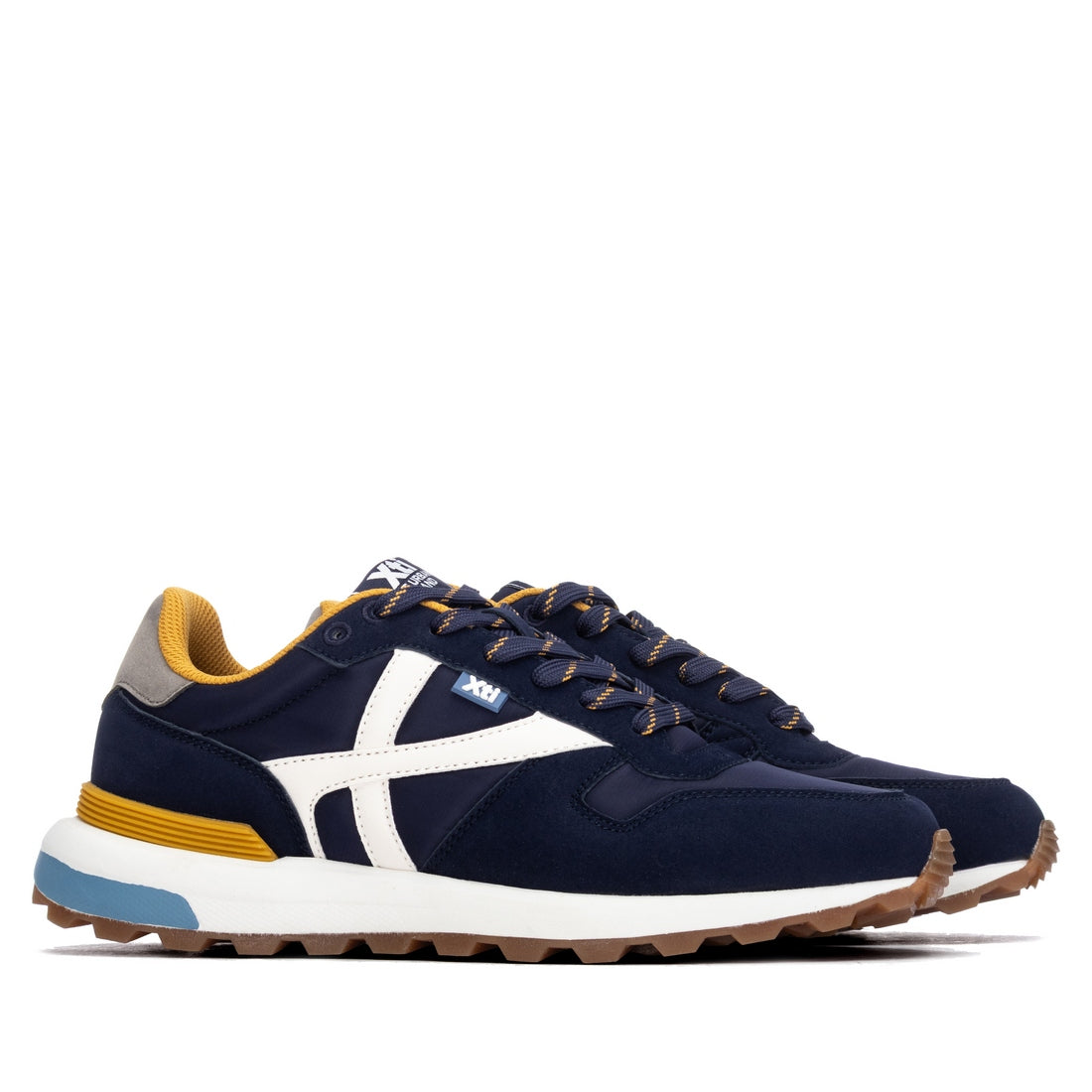 Zapatilla de hombre plano Xti 14672802