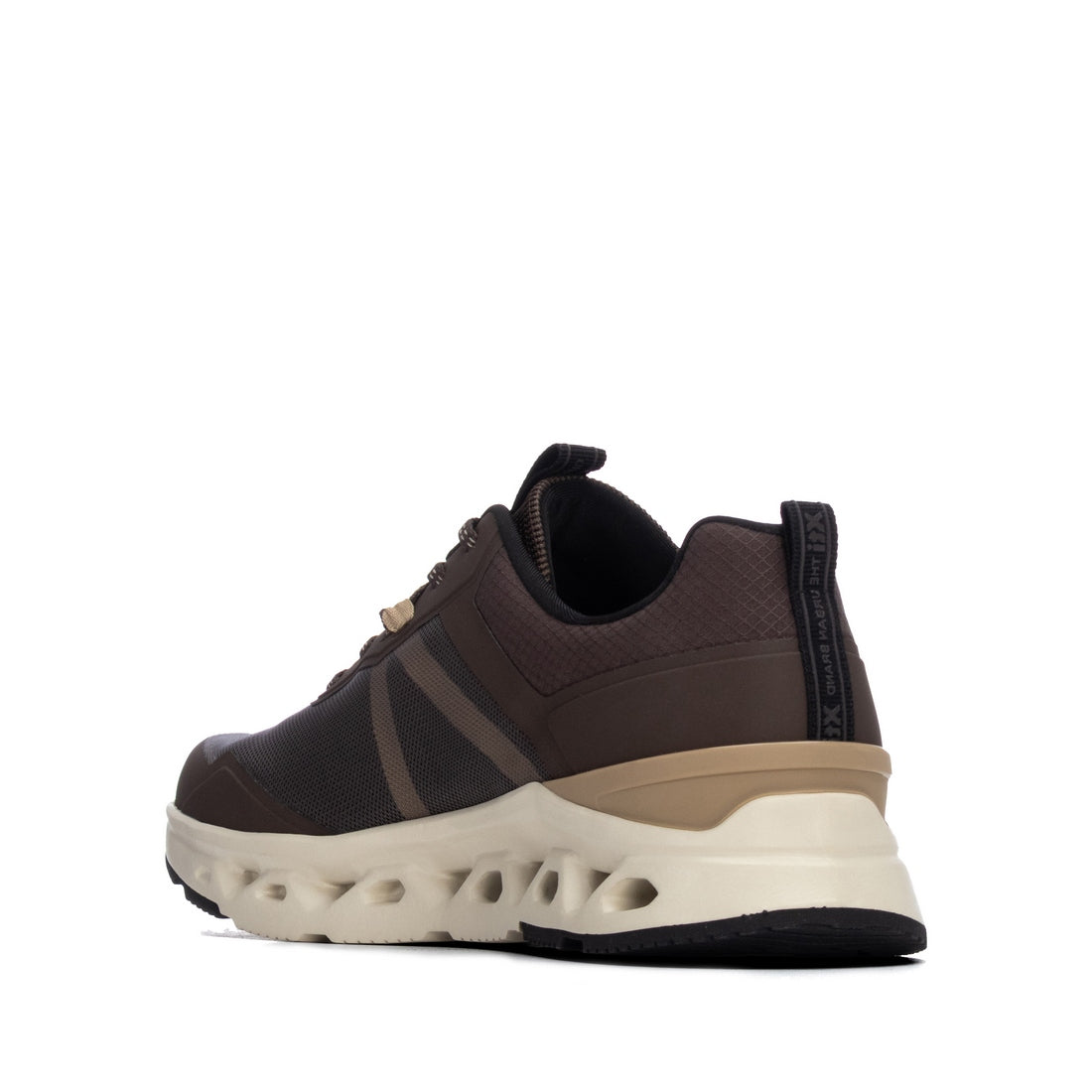 Zapatilla de hombre plano Xti 14675704