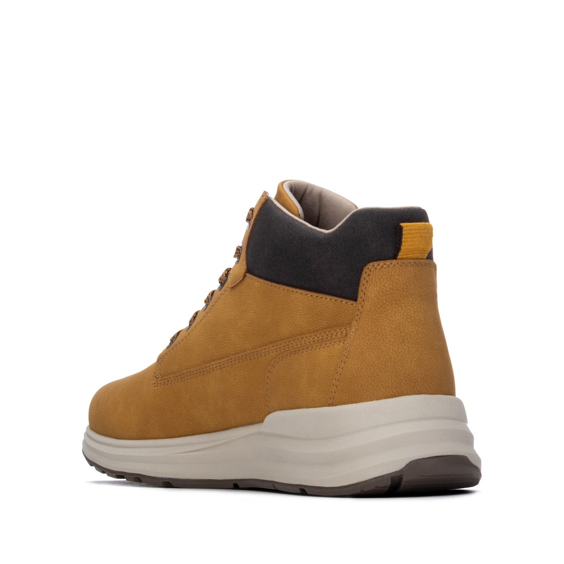 Botin de hombre plano Xti 14676403