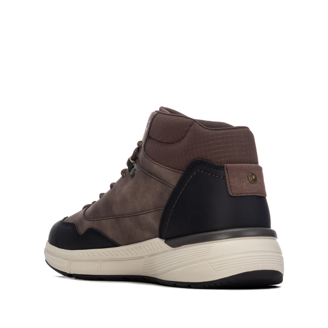 Botin de hombre plano Xti 14676501