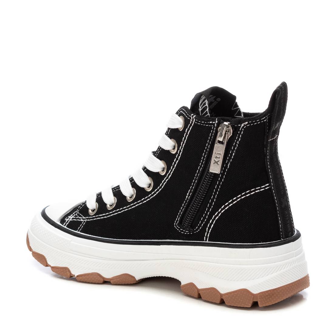 BOTÍN DE NIÑA XTI KID 15127703