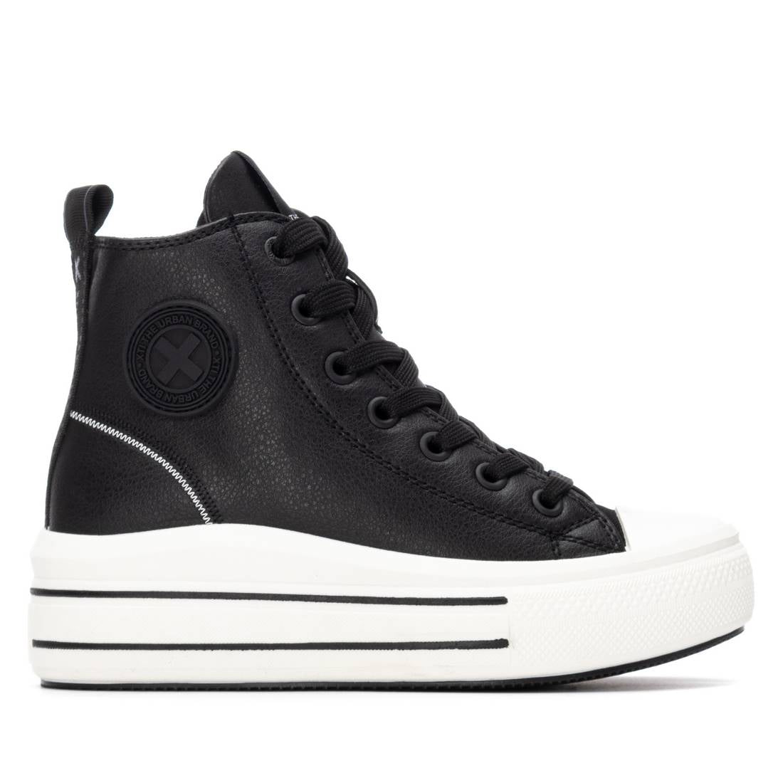 Zapatilla de niña plano Xti kids 15129701