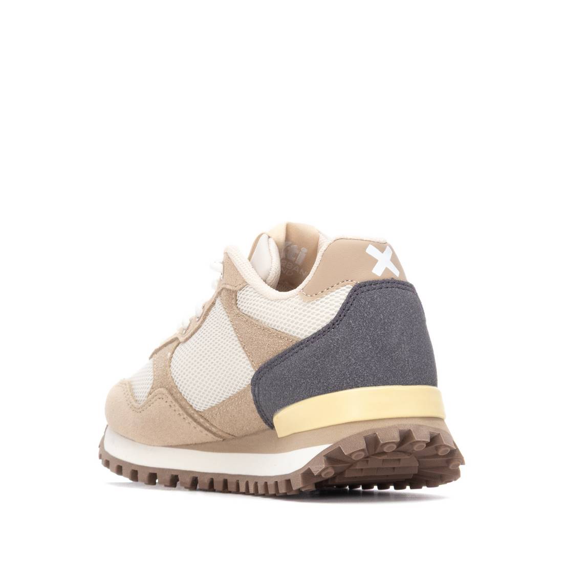 Zapatilla de niña plano Xti kids 15131202