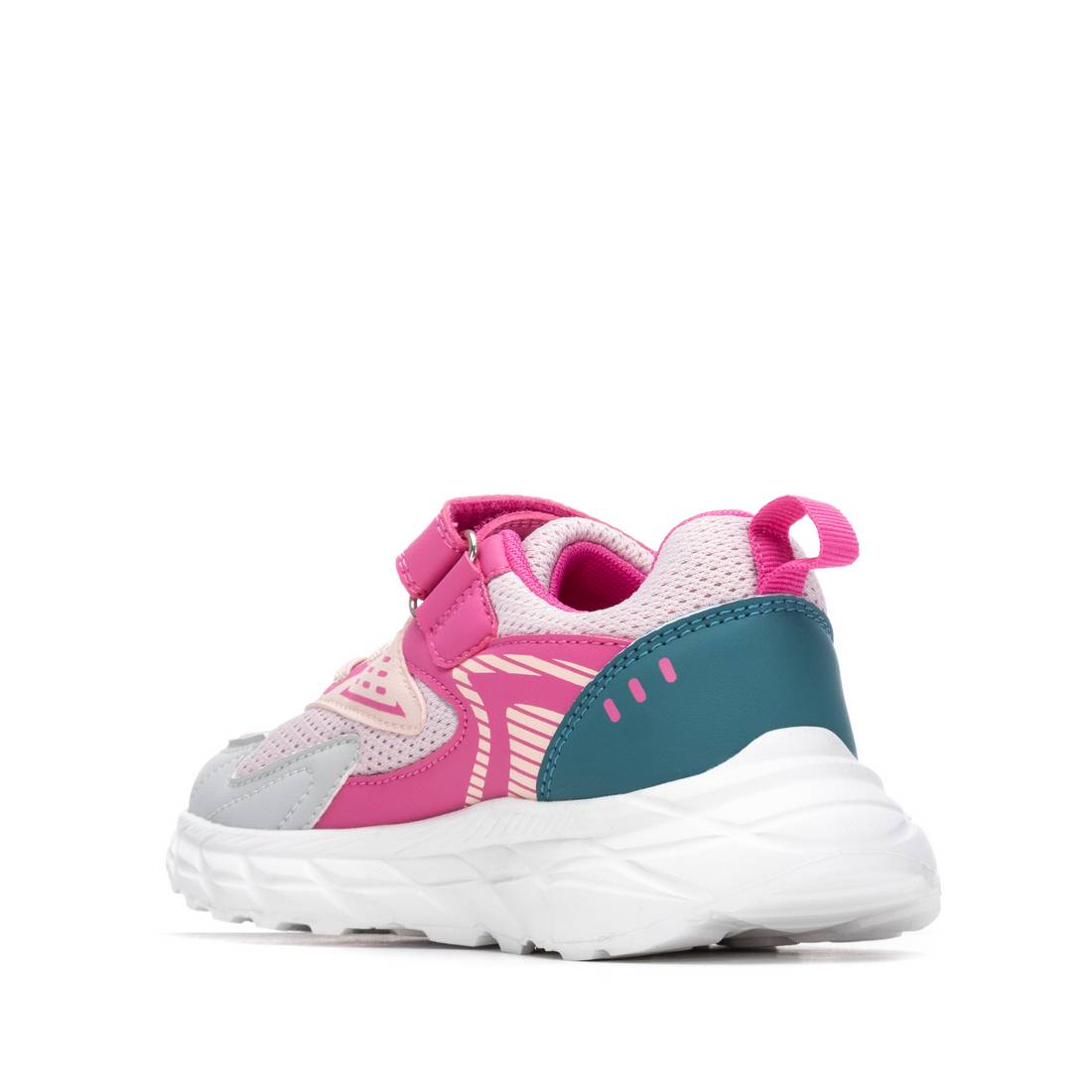 Zapatilla de niña plano Xti kids 15307101