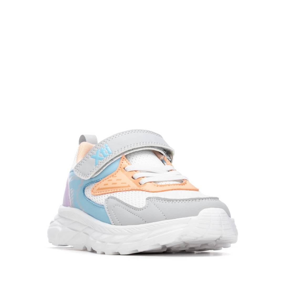 Zapatilla de niña plano Xti kids 15307103