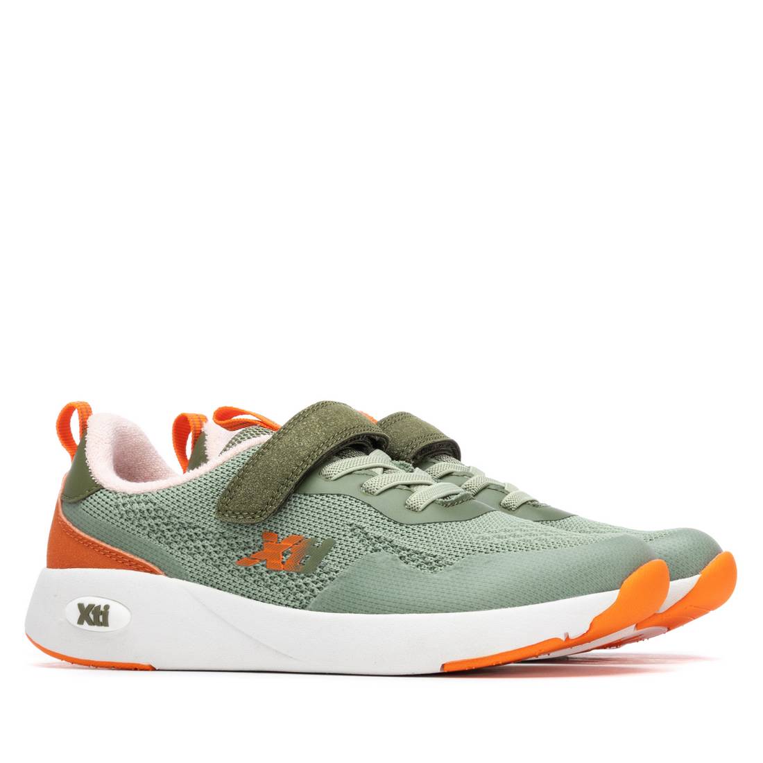 Zapatilla de niña plano Xti kids 15310404