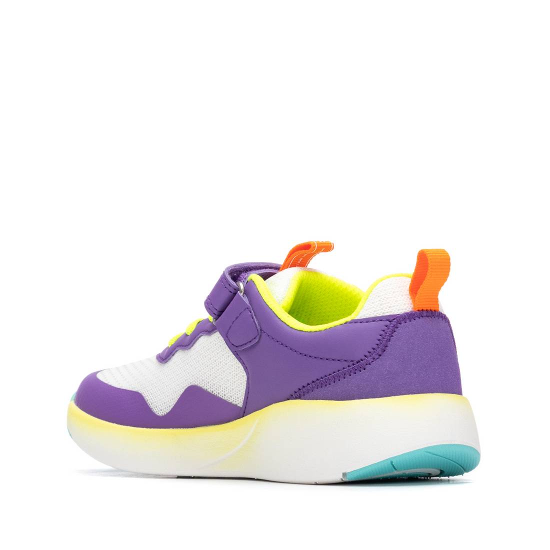 Zapatilla de niña plano Xti kids 15310506