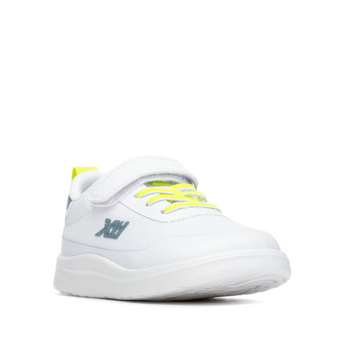 Zapatilla de niña plano Xti kids 15311605