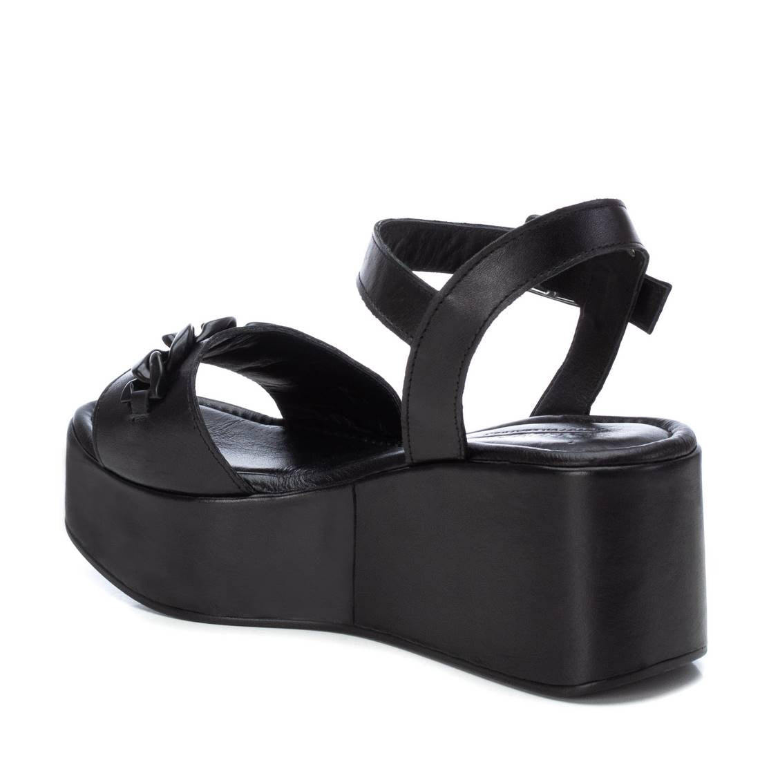 SANDALIA DE MUJER CARMELA 16076908