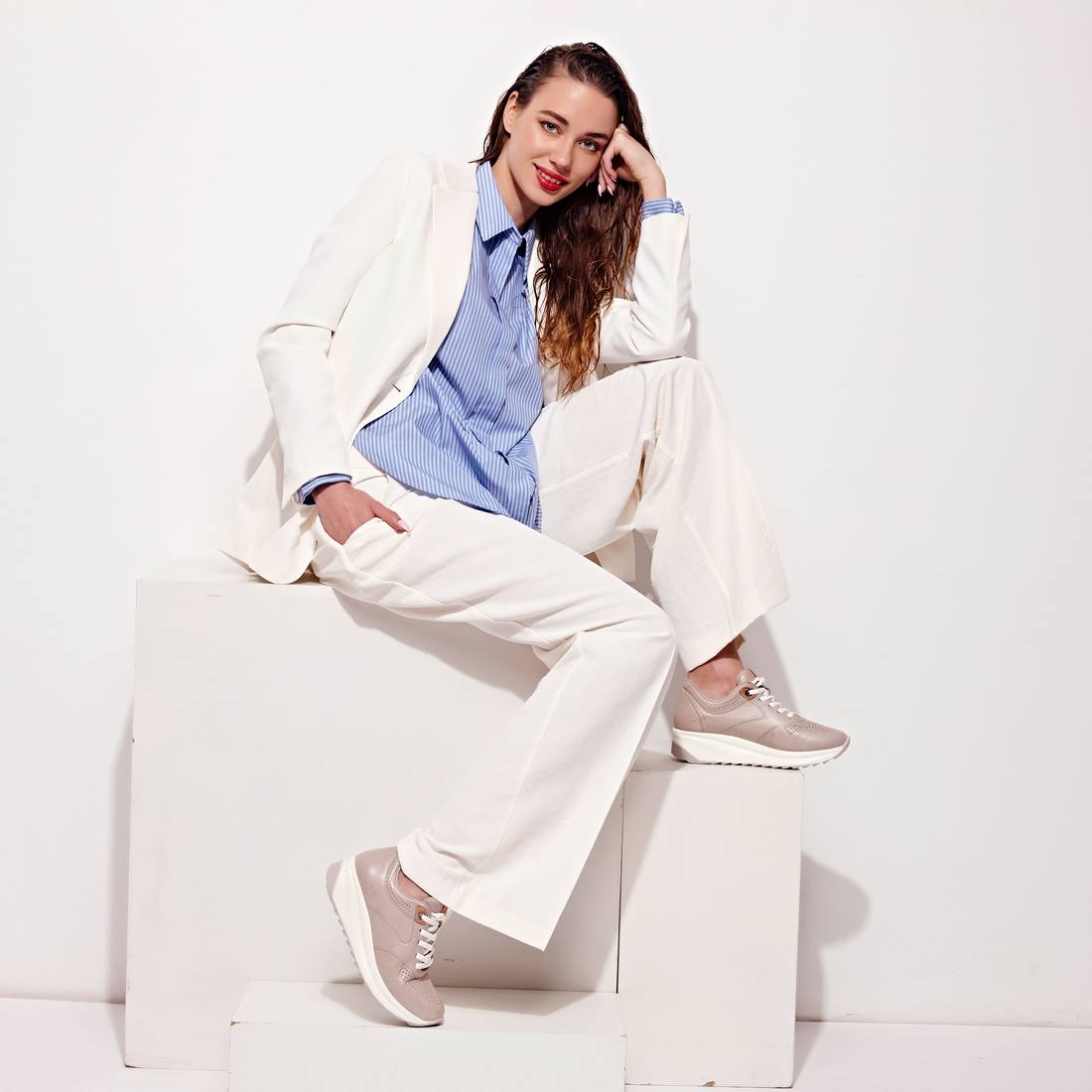 ZAPATO DE MUJER CARMELA 16079805