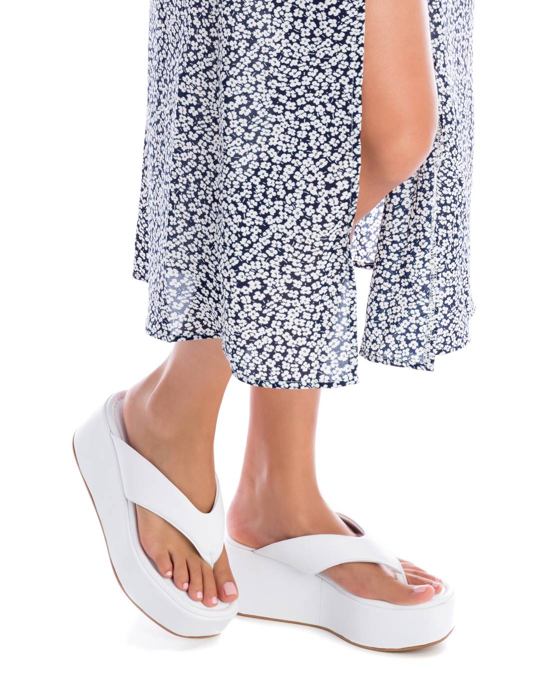 SANDALIA DE MUJER CARMELA 16081004