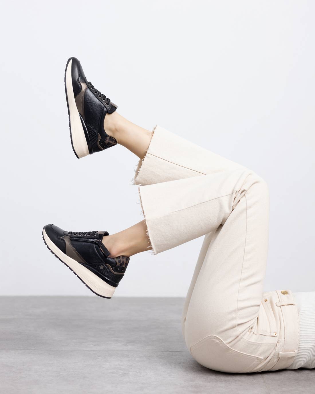 Zapatilla de mujer plano Carmela 16244203