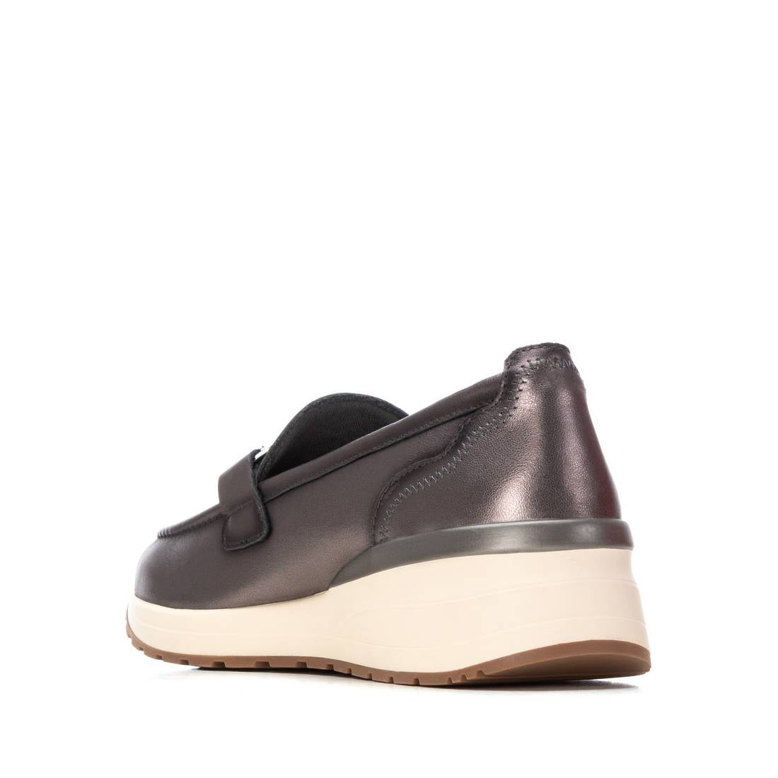 Zapatilla de mujer plano Carmela 16252302
