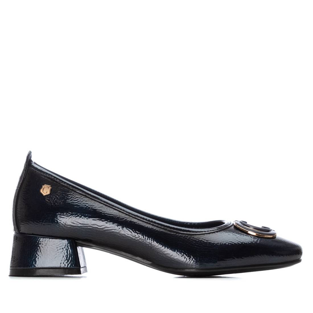 WOMEN'S SHOE CARMELA 16254001