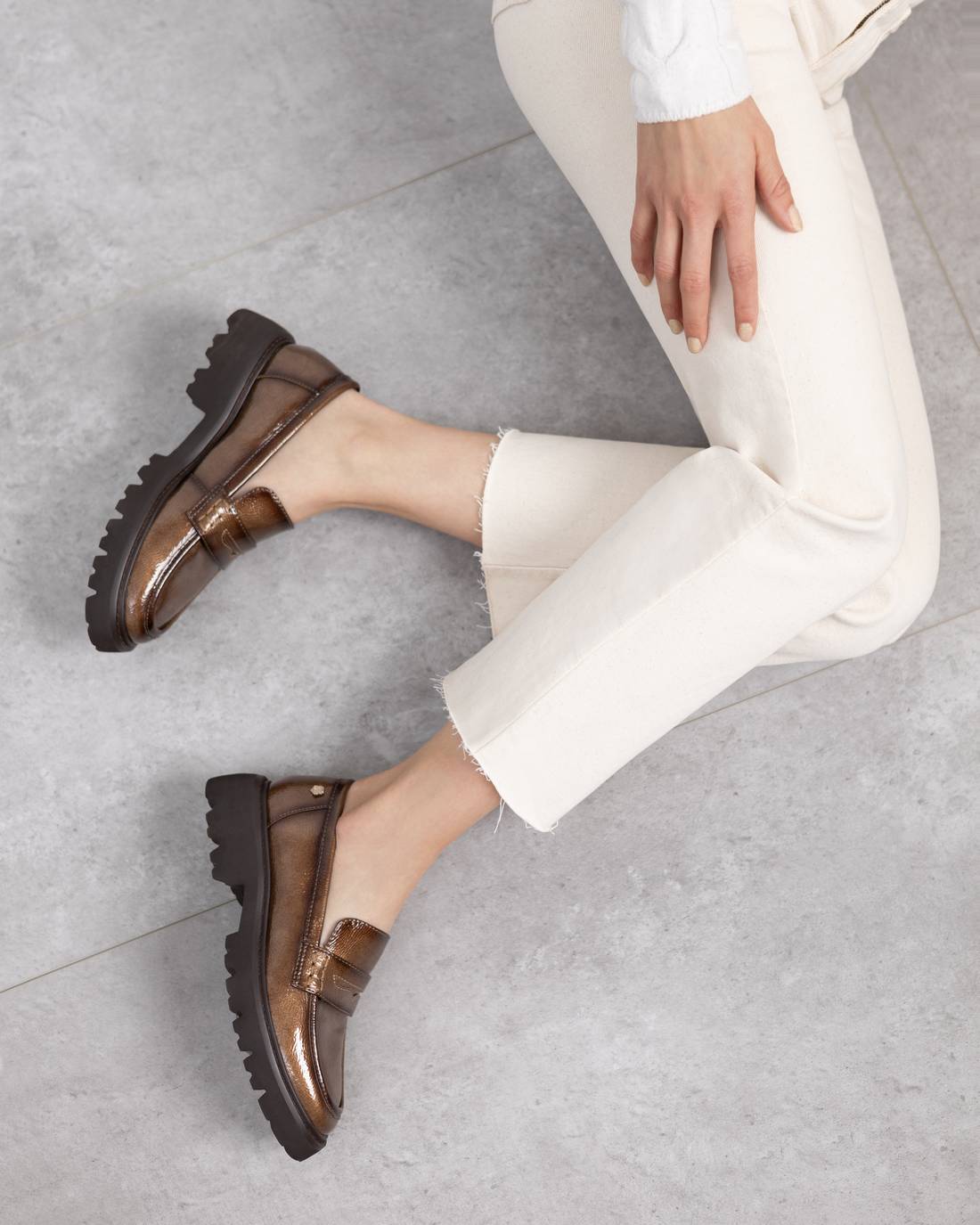 Zapato de mujer plano Carmela 16255104