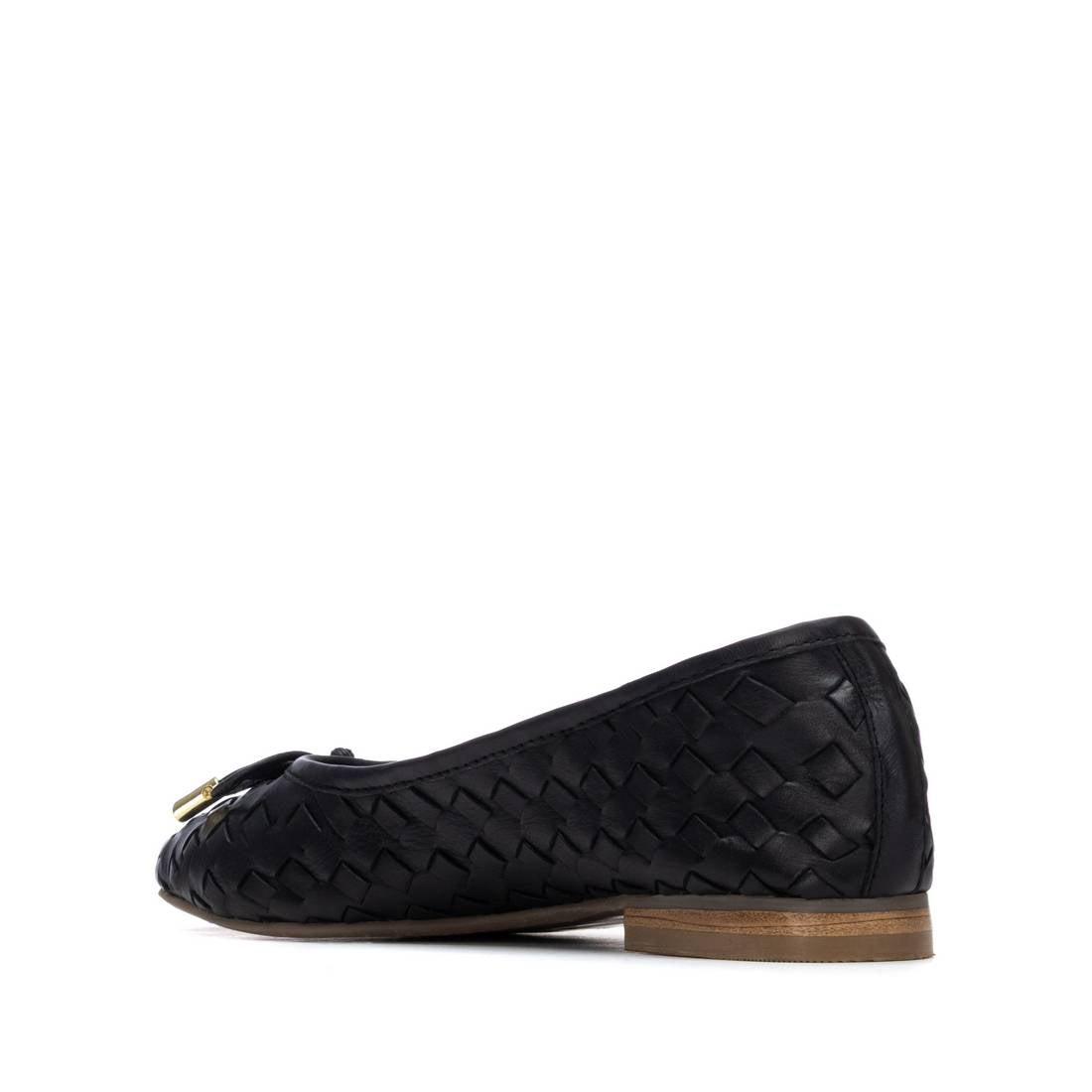 Zapato de mujer plano Carmela 16300101