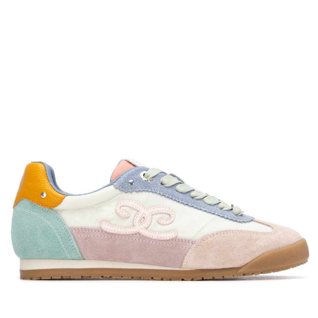 Zapatilla de mujer plano Carmela 16311909