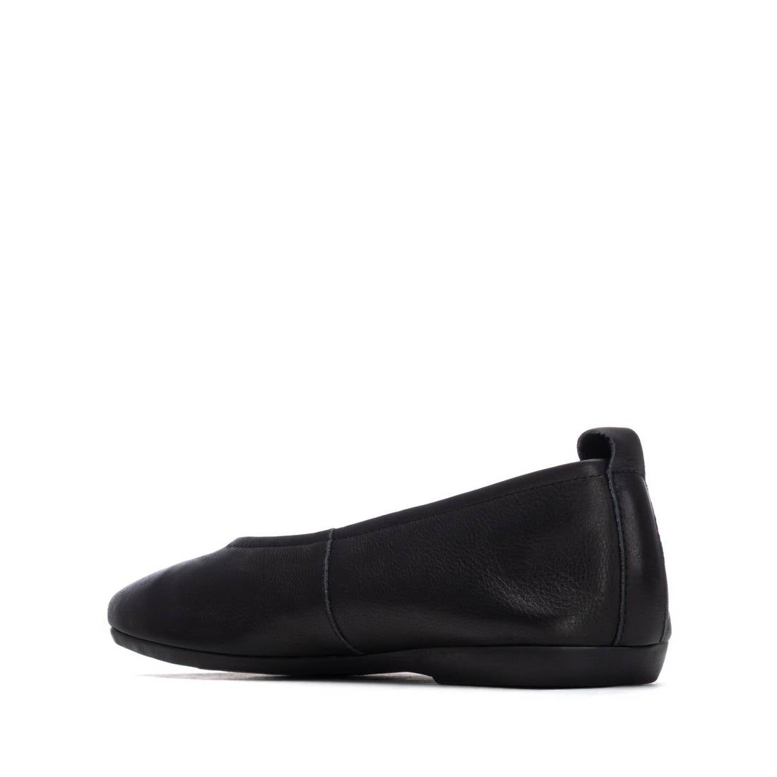 Zapato de mujer plano Carmela 16314009