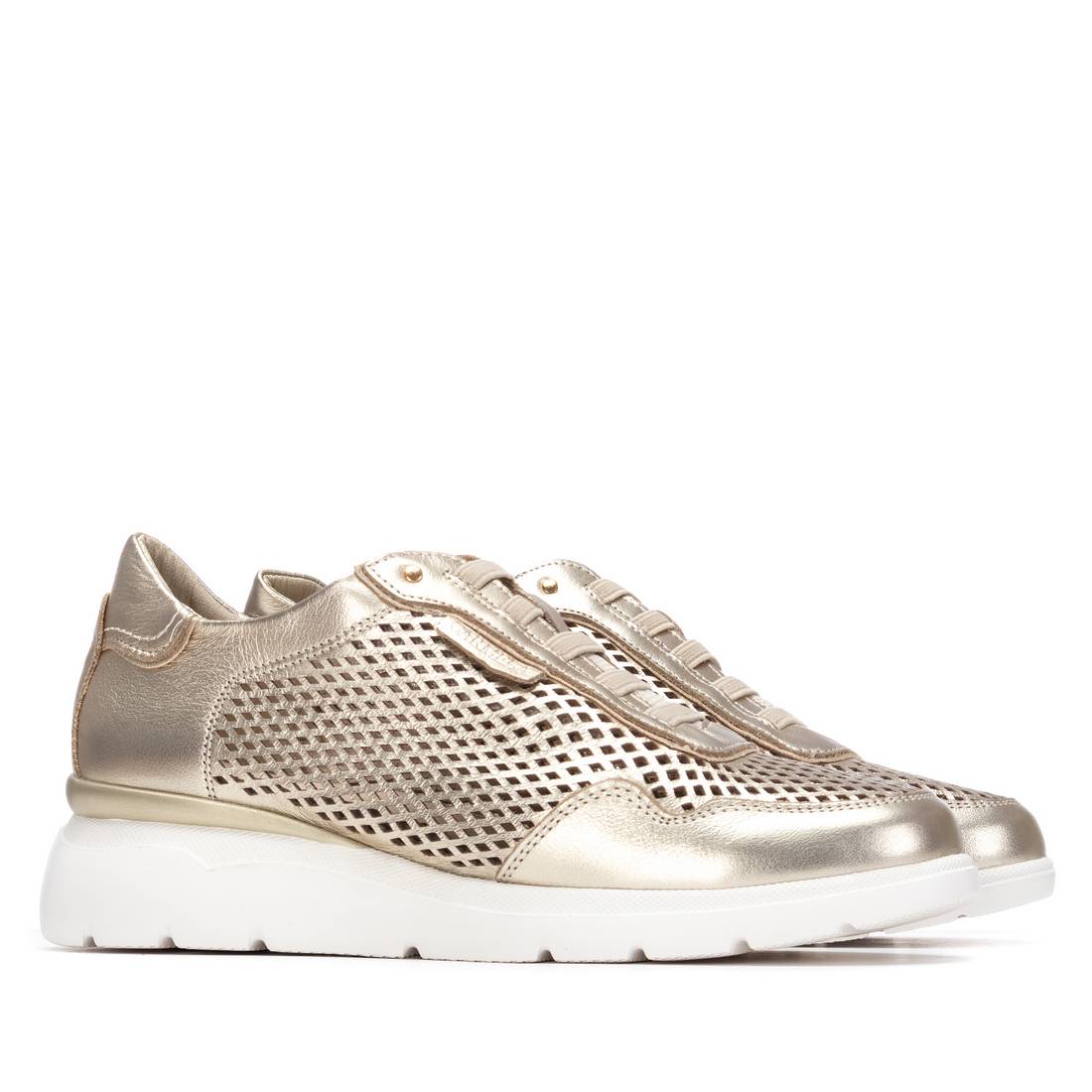 Zapatilla de mujer plano Carmela 16321103