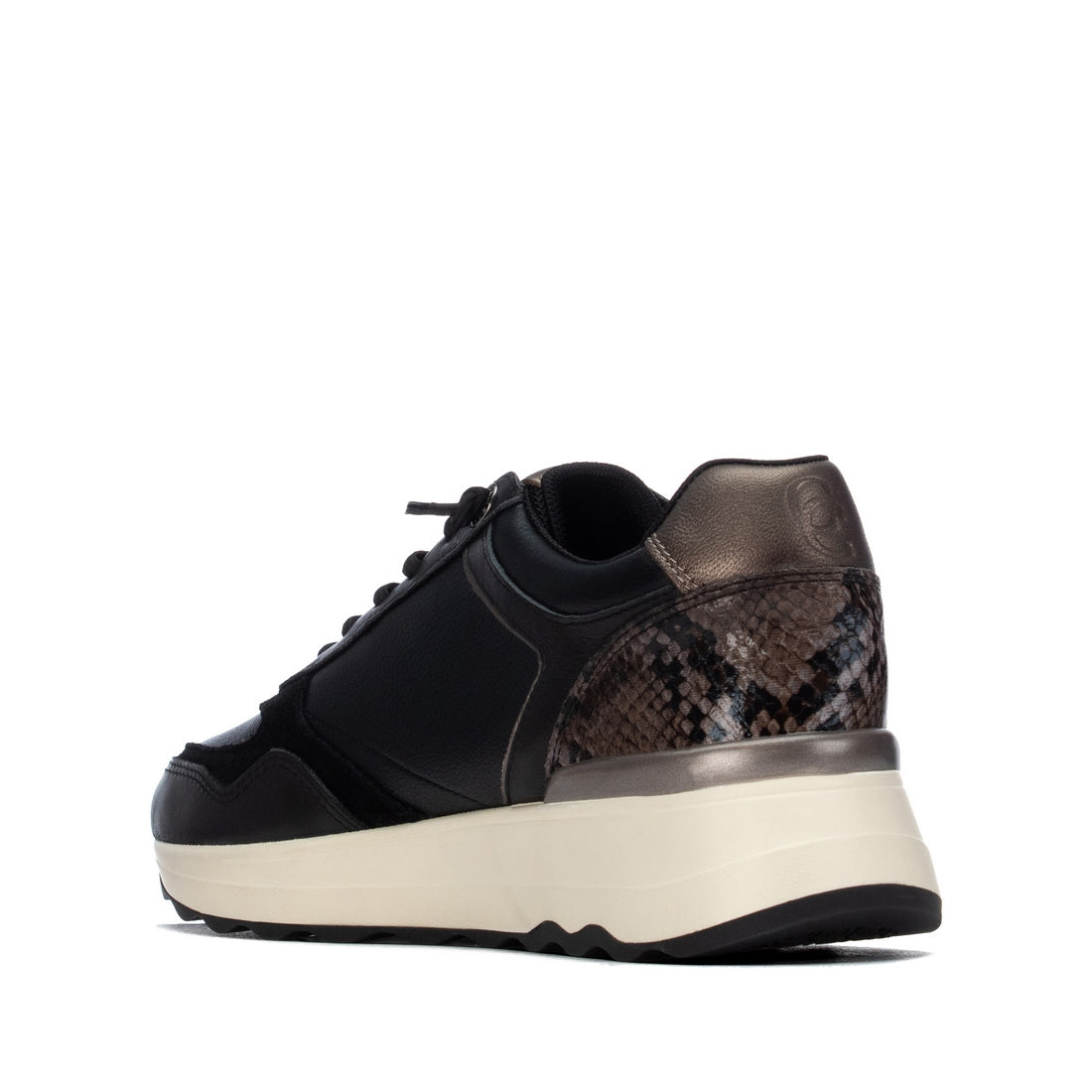 Zapatilla de mujer plano Carmela 16422104