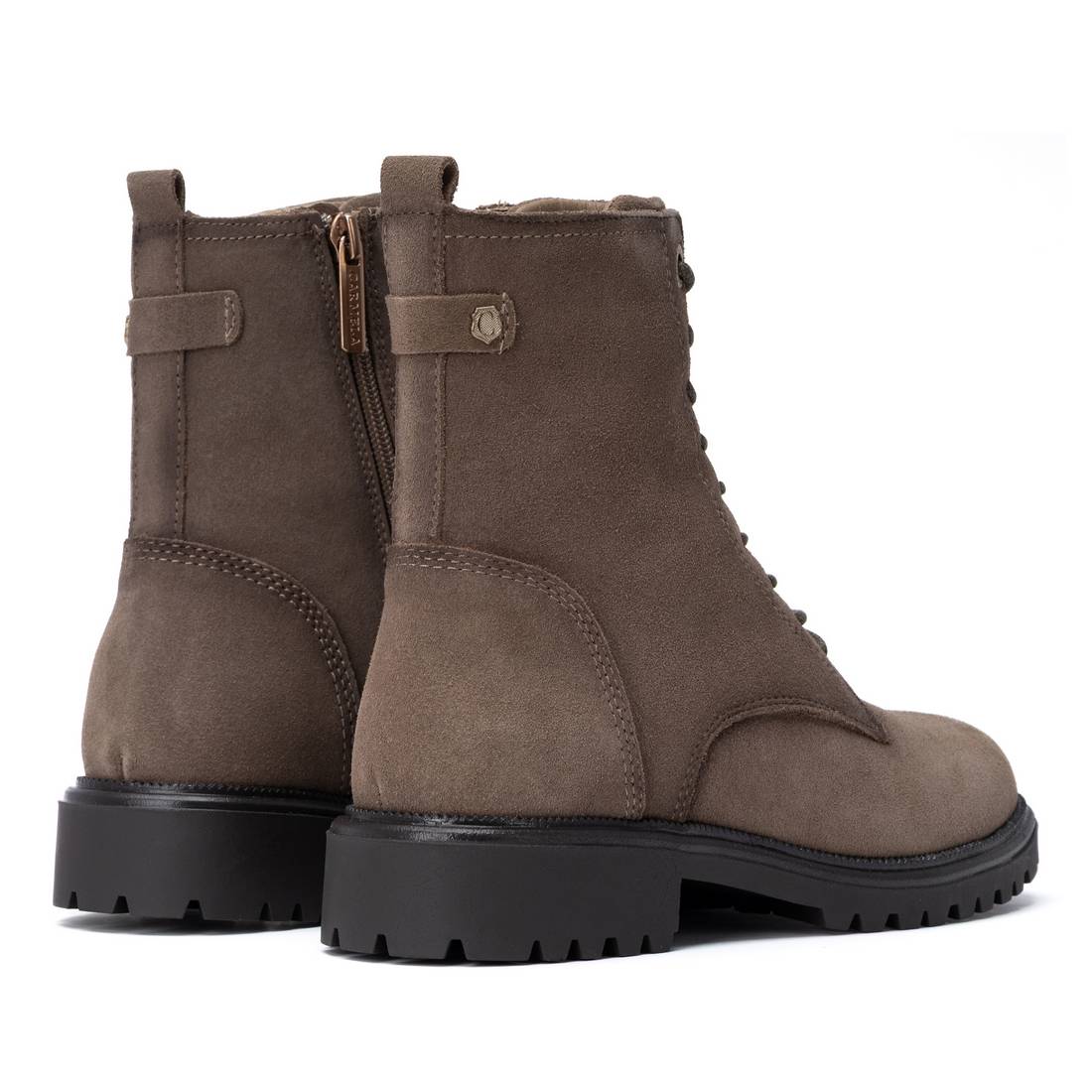 Botin de mujer con tacón Carmela 16431401