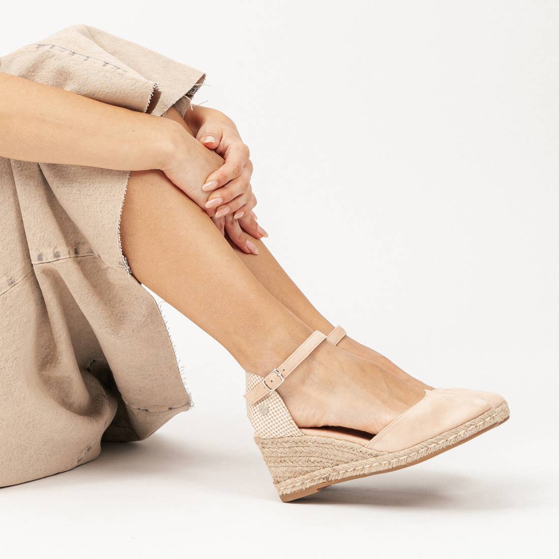 WOMEN'S SHOE REFRESH 17077003