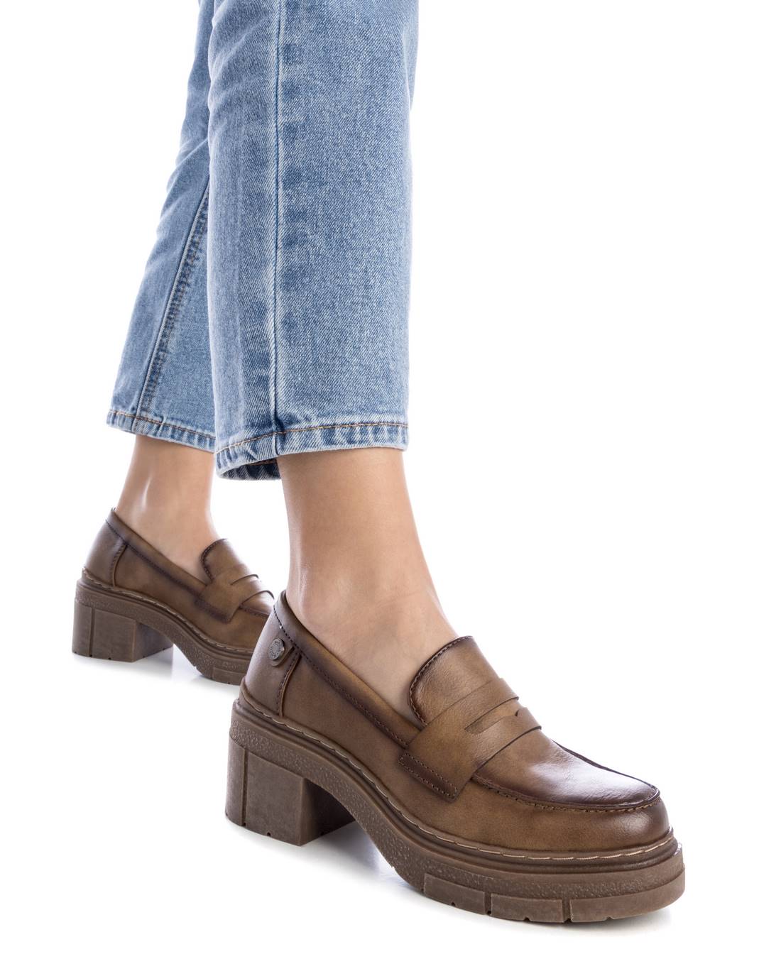 WOMEN'S SHOE REFRESH 17198702