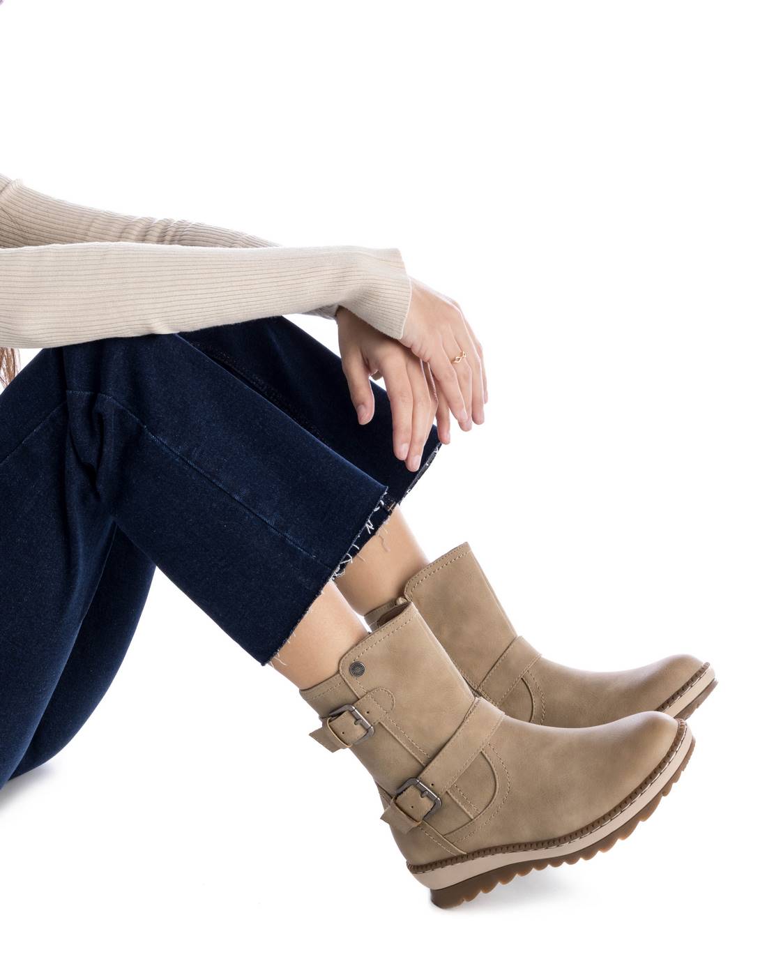 WOMEN'S ANKLE BOOT REFRESH 17210201