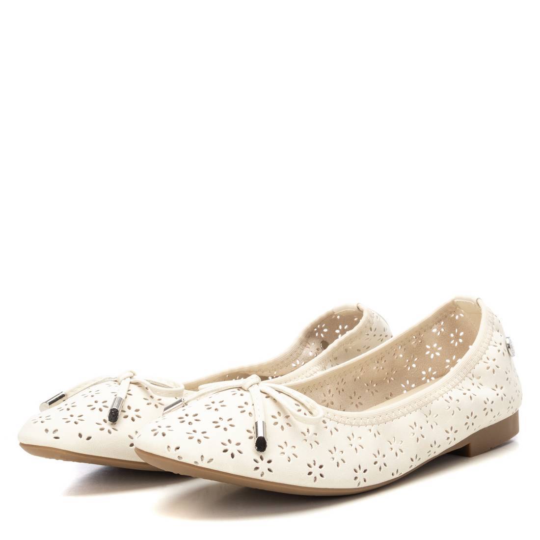 ZAPATO DE MUJER REFRESH 17280105