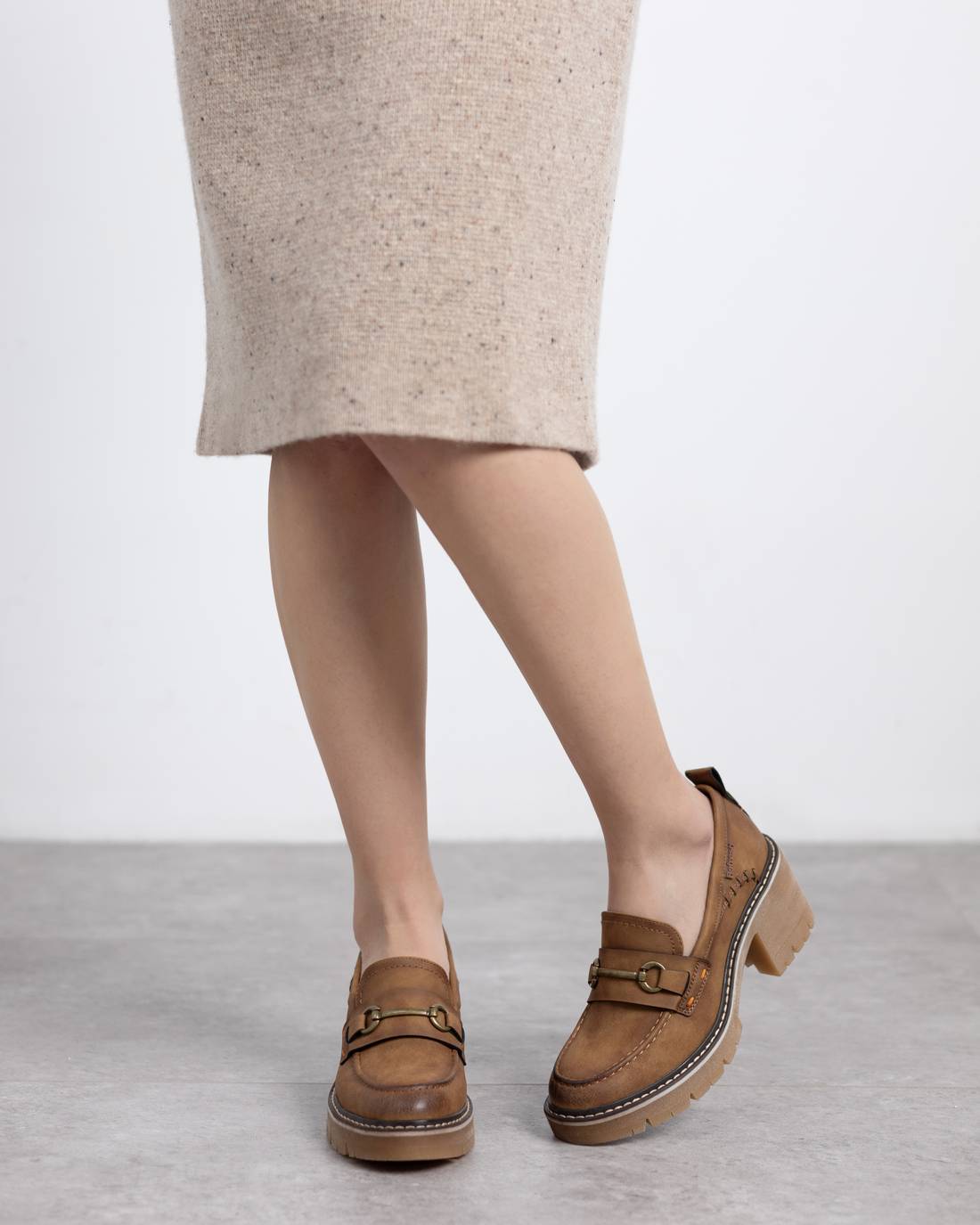 Zapato de mujer con tacón Refresh 17290801