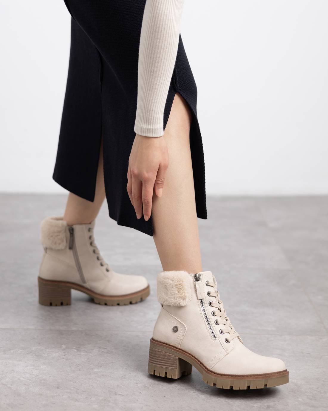 WOMEN'S ANKLE BOOT REFRESH 17291103