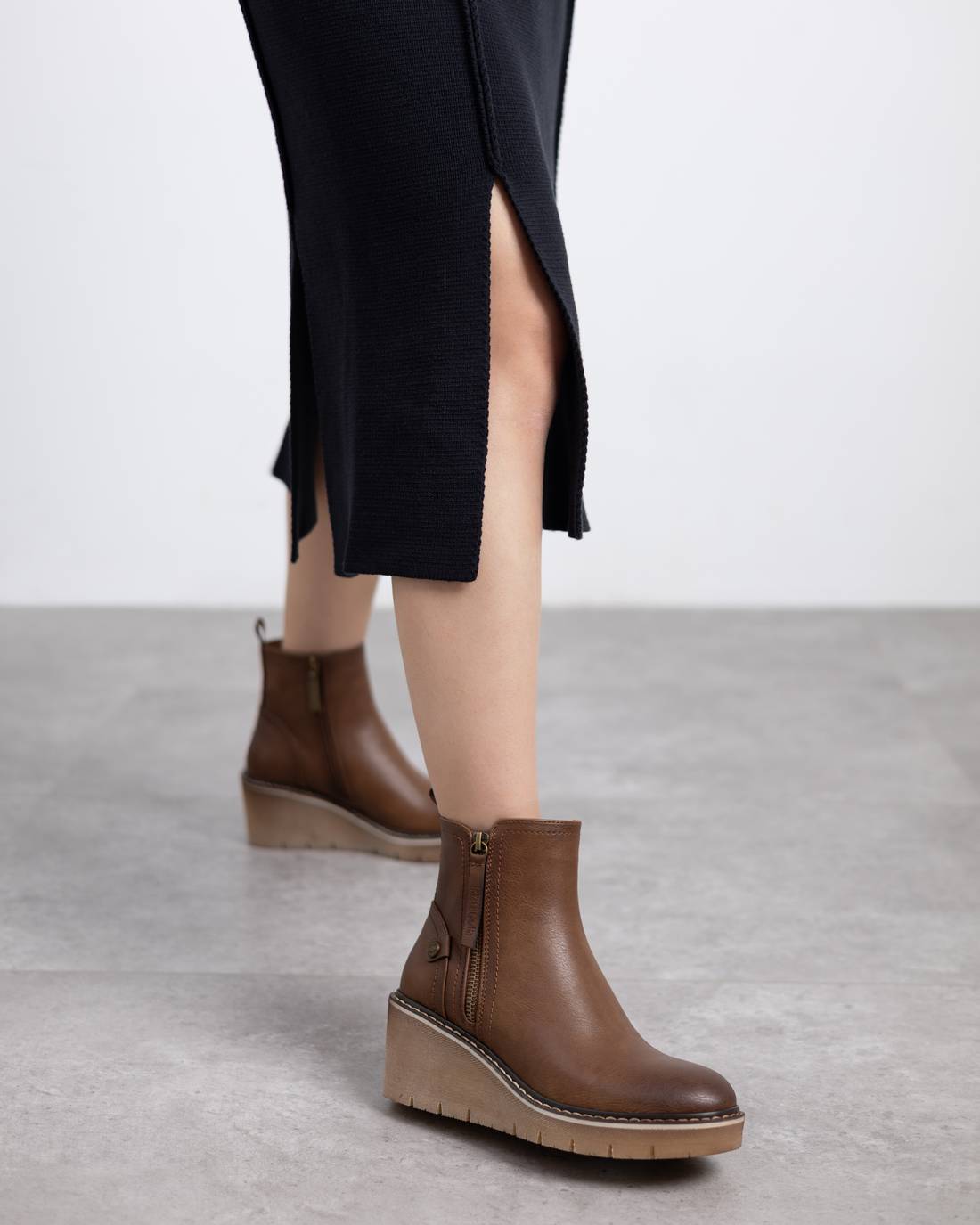 WOMEN'S ANKLE BOOT REFRESH 17320401