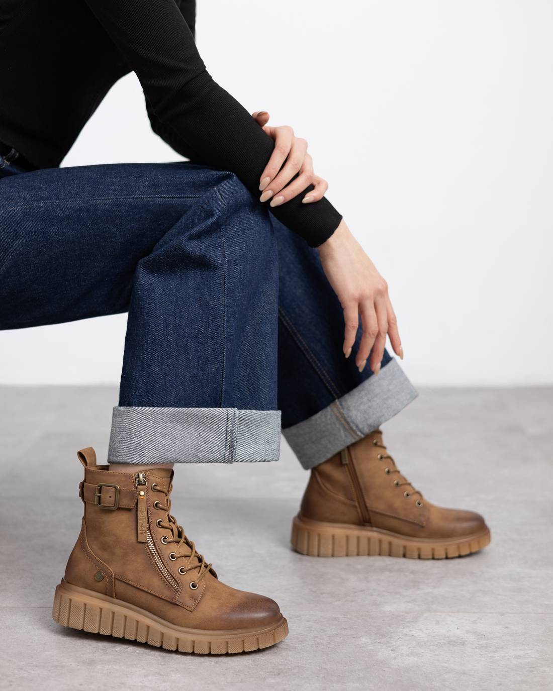 WOMEN'S ANKLE BOOT REFRESH 17321003