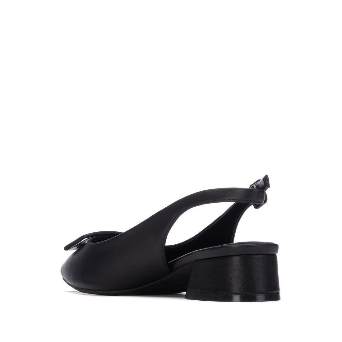 WOMEN'S SHOE REFRESH 17508501