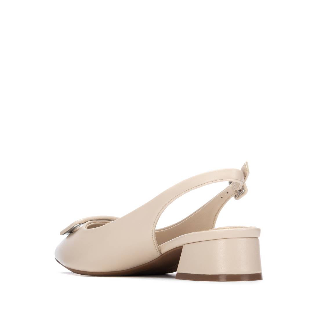 WOMEN'S SHOE REFRESH 17508502