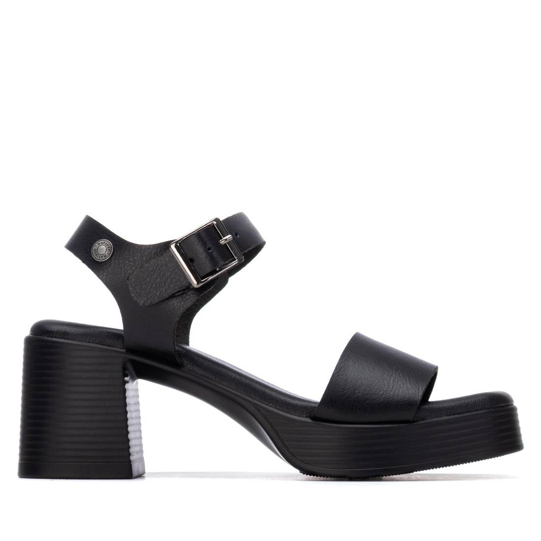 Sandalia de mujer con tacón Refresh 17509701