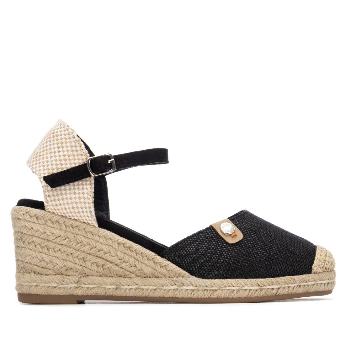 WOMEN'S SHOE REFRESH 17520903