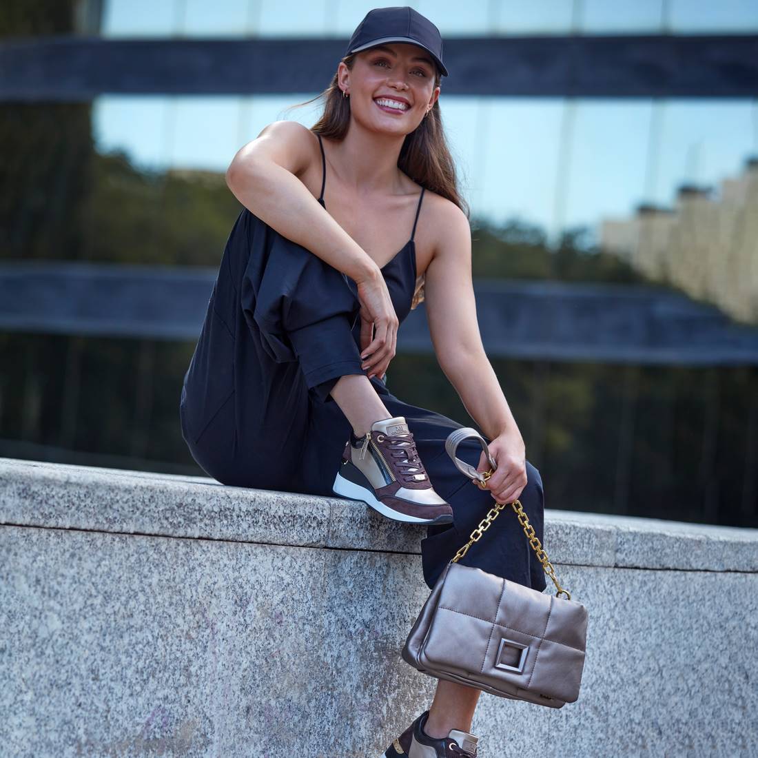 BOLSO DE MUJER XTI 18424104