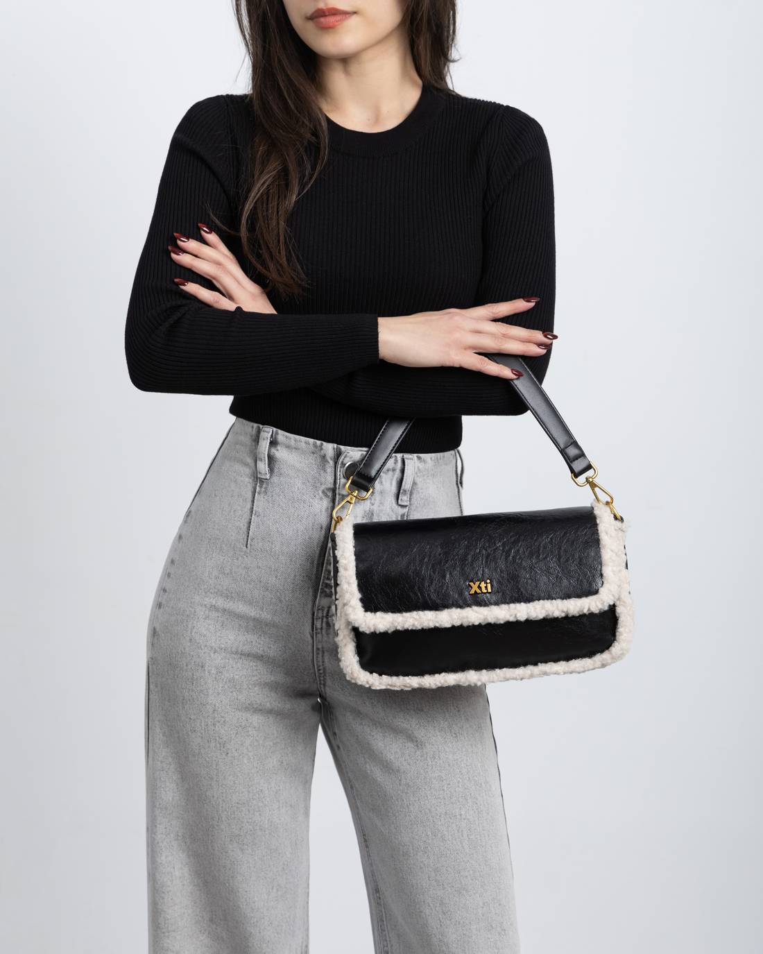 Bolso de mujer Xti 18451001