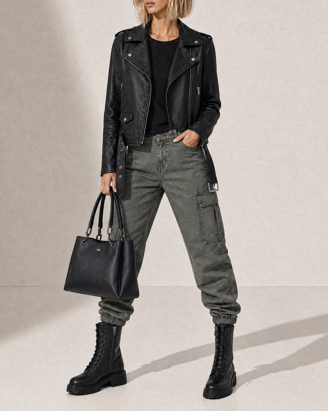 WOMEN'S HANDBAG XTI 18467903
