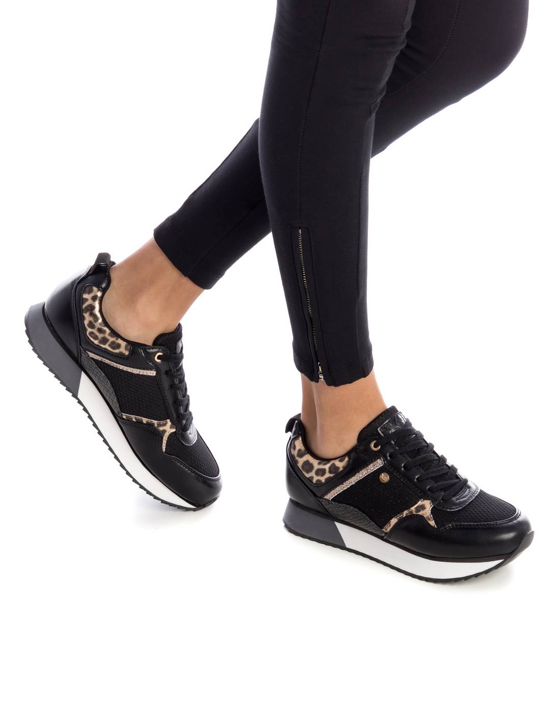 WOMEN'S SNEAKER XTI 03670302