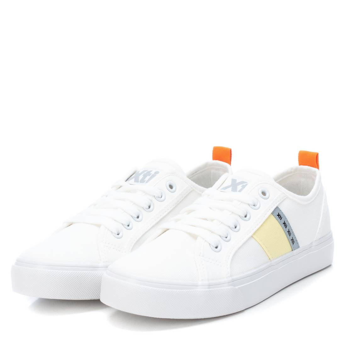 WOMEN'S SNEAKER XTI 03676802