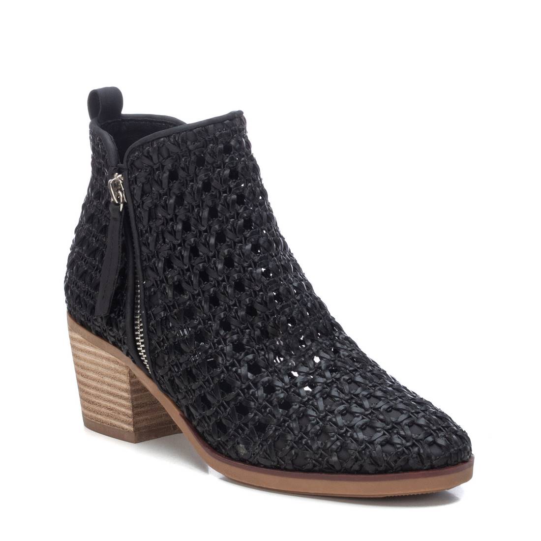 WOMEN'S ANKLE BOOT XTI 04237301