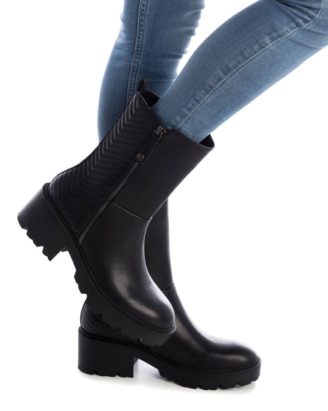 WOMEN'S ANKLE BOOT XTI 04301601