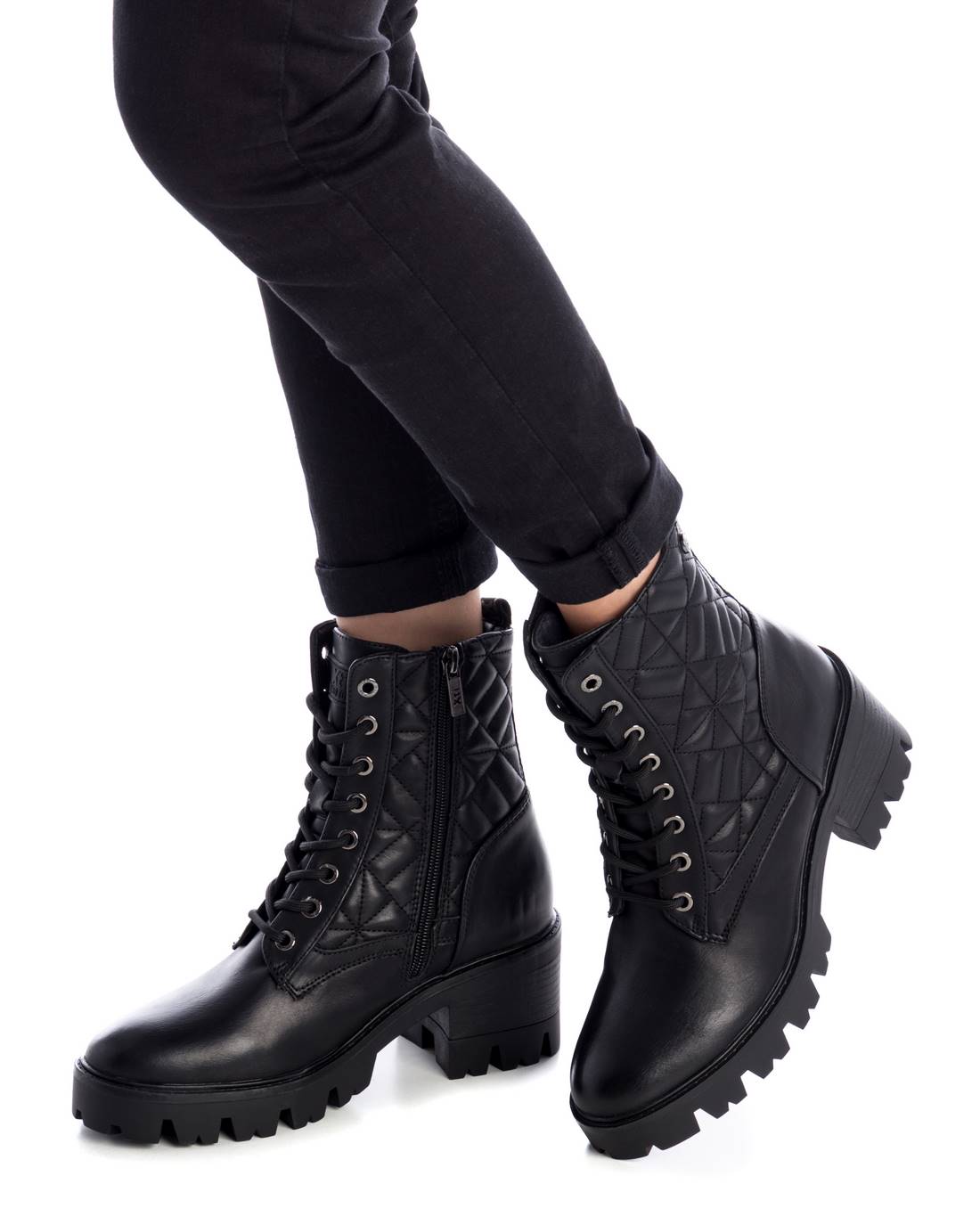 WOMEN'S ANKLE BOOT XTI 04308101