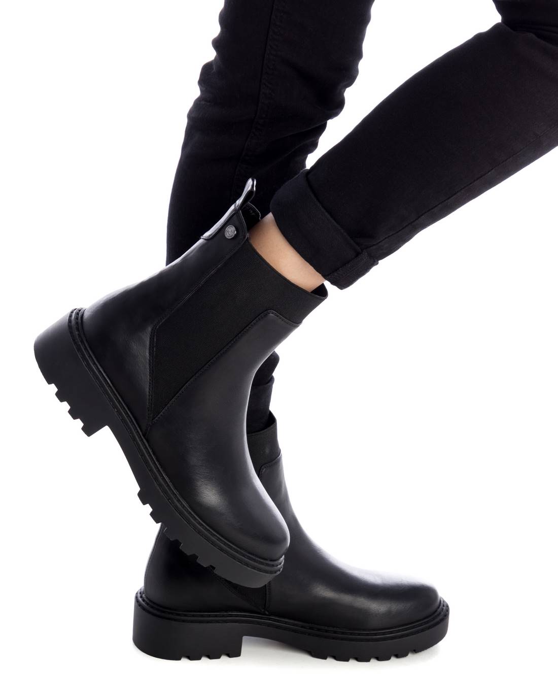 WOMEN'S ANKLE BOOT XTI 04316601